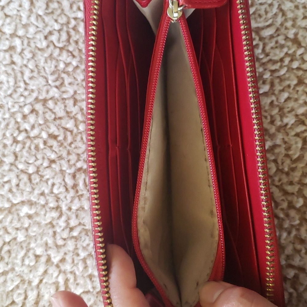 Wallet - Picture 4 of 4